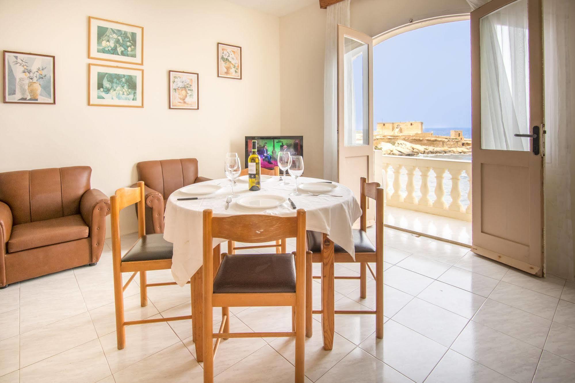 Horizon Apartments Gozo Marsalforn Kültér fotó