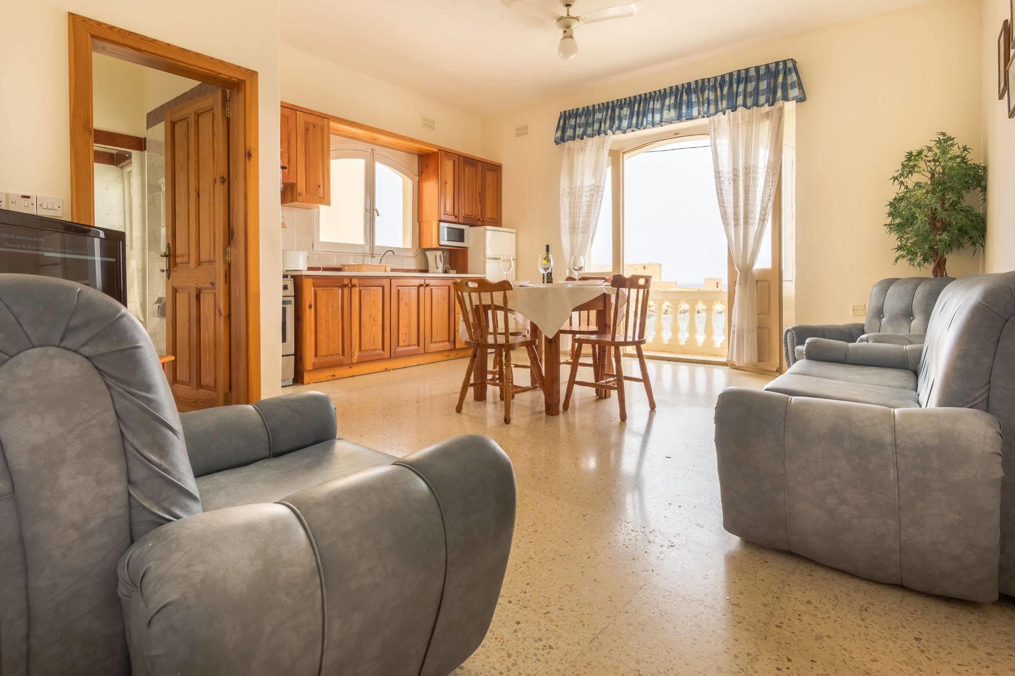 Horizon Apartments Gozo Marsalforn Kültér fotó