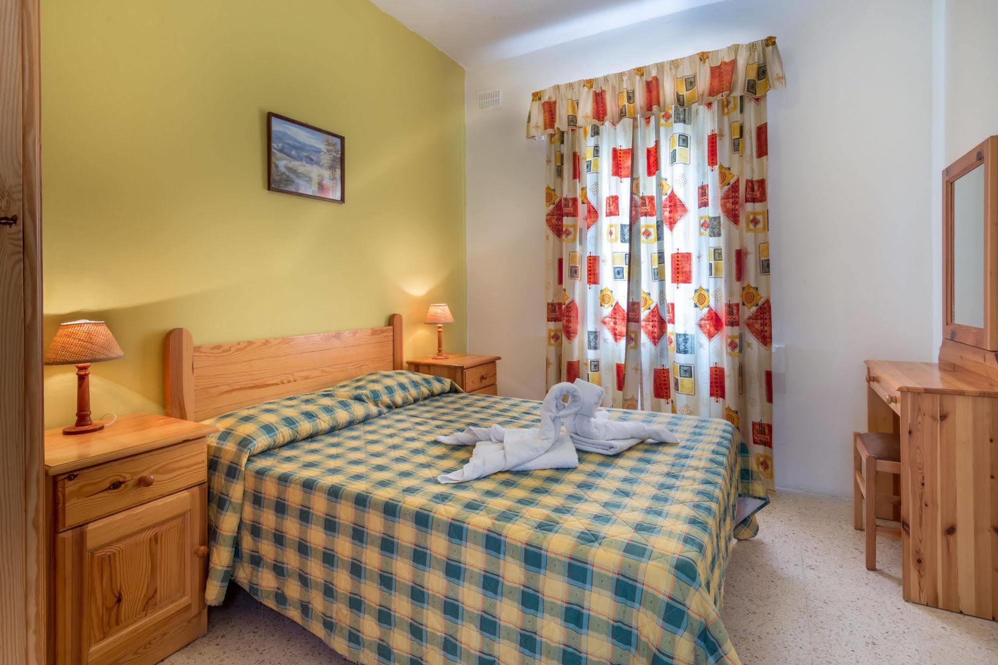 Horizon Apartments Gozo Marsalforn Kültér fotó